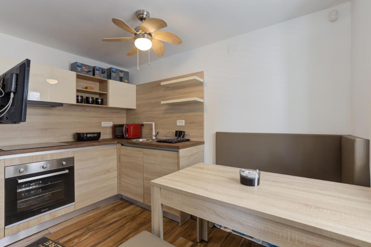 Cvrk Family House Novi Vinodolski Ngoại thất bức ảnh