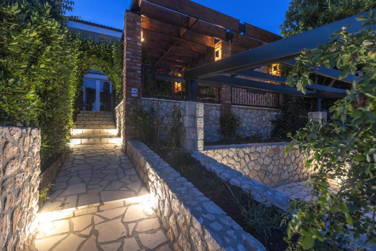 Cvrk Family House Novi Vinodolski Ngoại thất bức ảnh