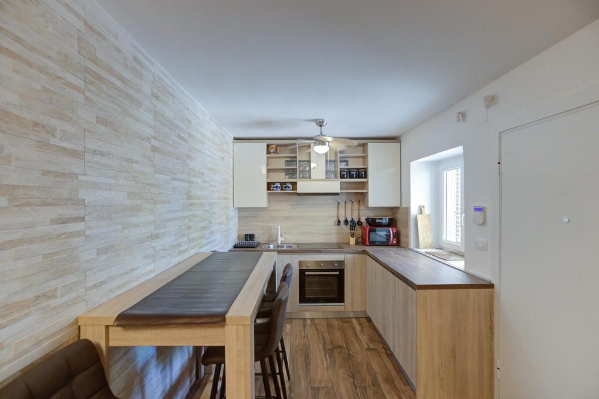 Cvrk Family House Novi Vinodolski Ngoại thất bức ảnh